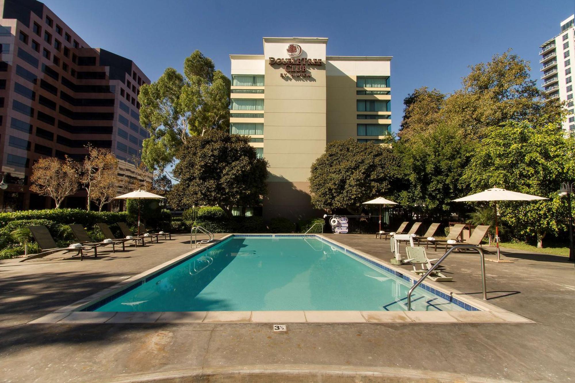 Doubletree By Hilton Orange County Airport Hotel Santa Ana Kültér fotó